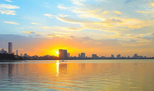 Netland Westlake Legacy Suites Ханой Экстерьер фото