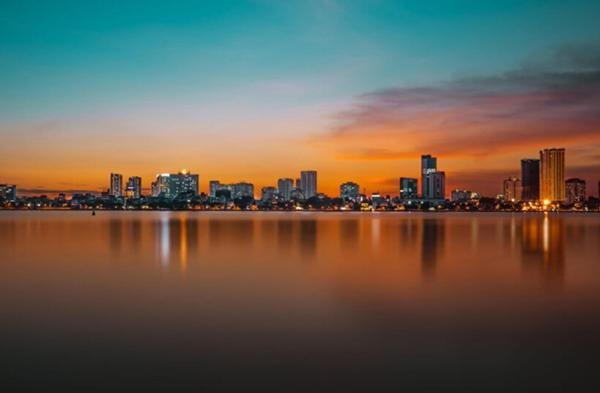Netland Westlake Legacy Suites Ханой Экстерьер фото
